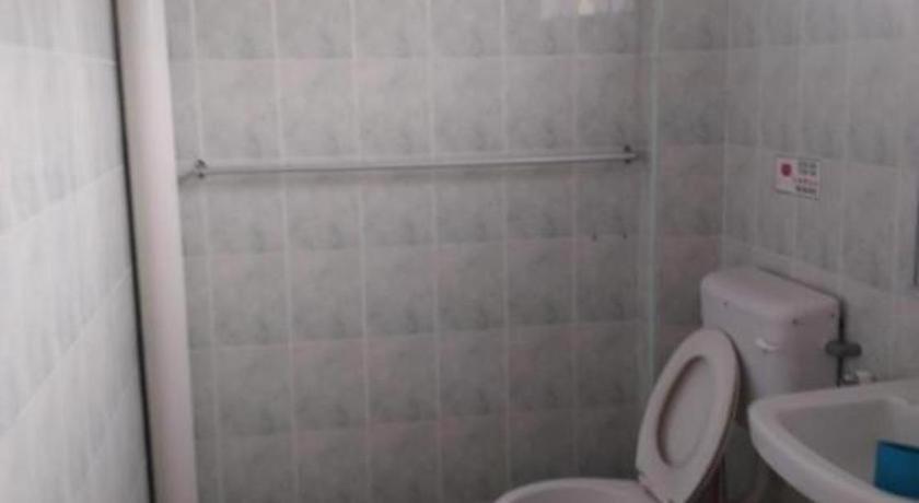 สปอต ออน 89907 โมเต็ล อิมเปียน เซอรีมันจุง ภายนอก รูปภาพ